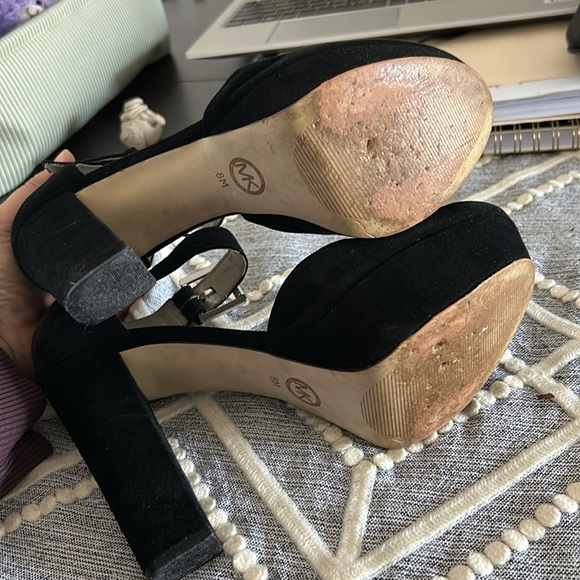 Michael Kora Sierra Suede platform heel - Picture 4 of 6